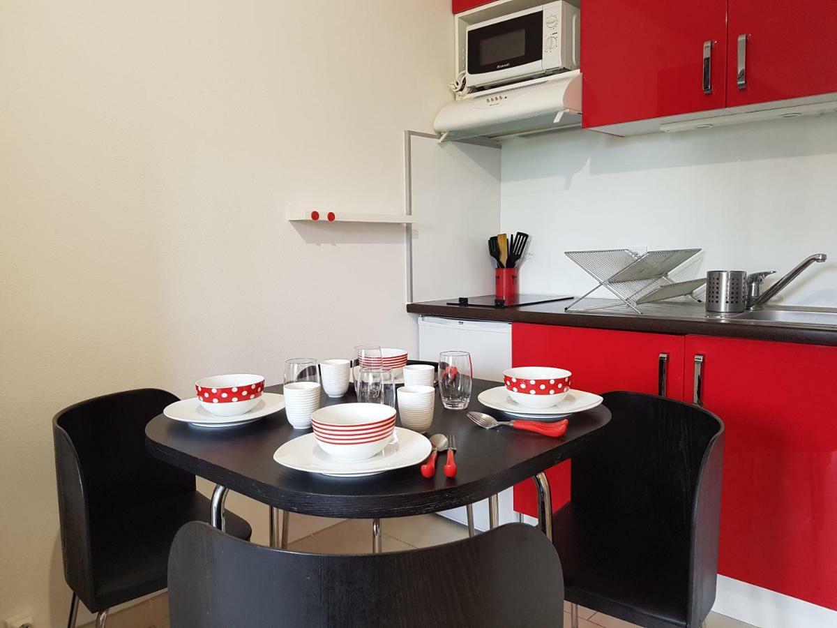 Appartement 2 Pieces Rez-De-Jardin A 2 Pas De La Plage Et De La Thalasso Cabourg Ngoại thất bức ảnh