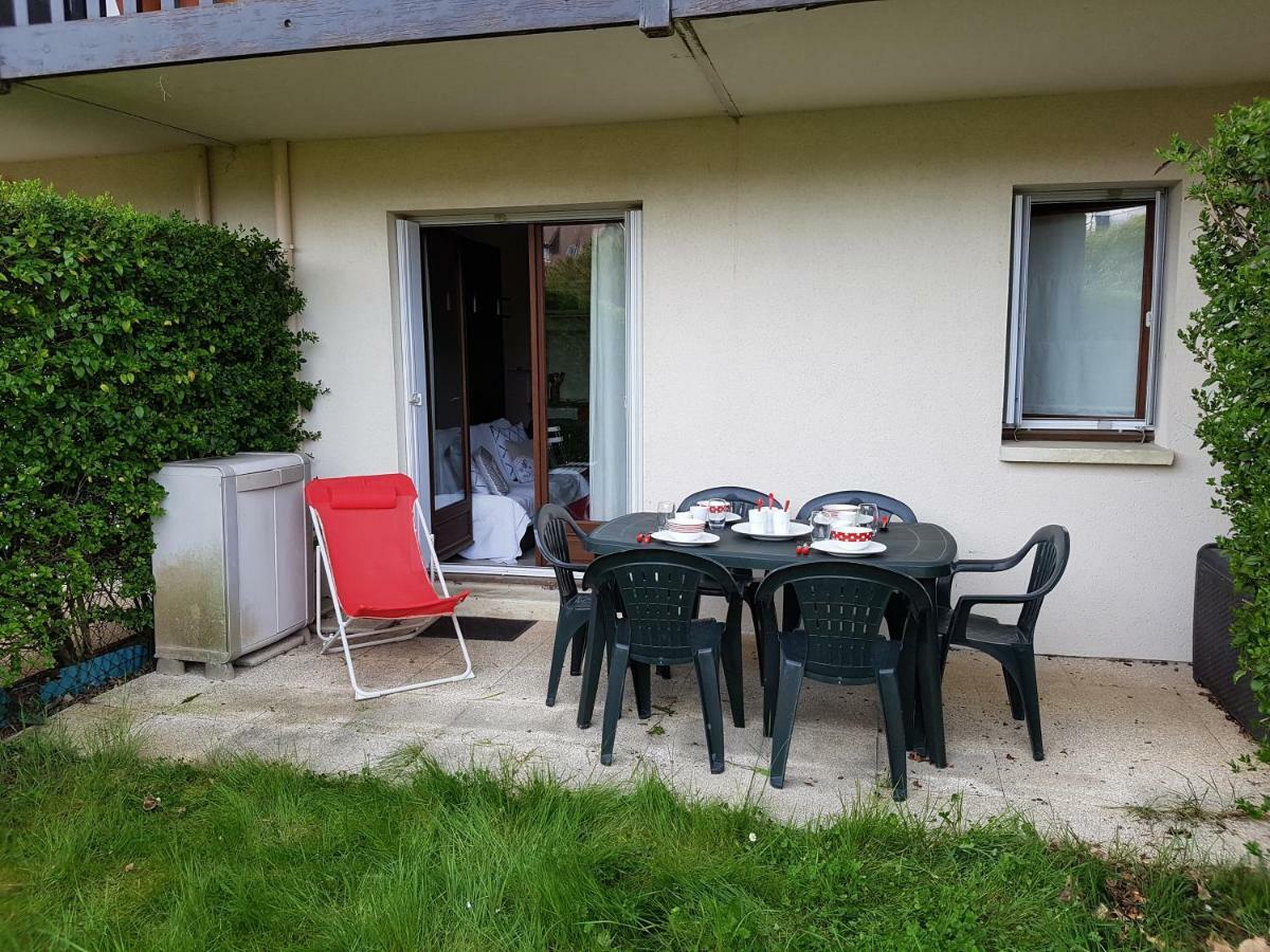 Appartement 2 Pieces Rez-De-Jardin A 2 Pas De La Plage Et De La Thalasso Cabourg Ngoại thất bức ảnh